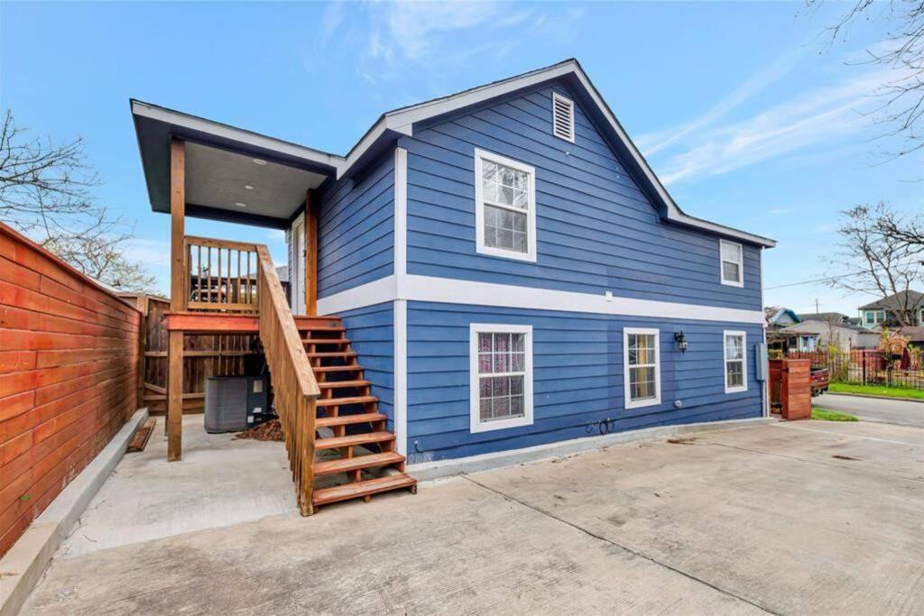 Super Cozy 2 Bedroom With Fast Wifi And Queen Bed Close To Downtown Houston!! Esterno foto