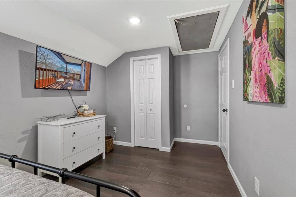 Super Cozy 2 Bedroom With Fast Wifi And Queen Bed Close To Downtown Houston!! Esterno foto